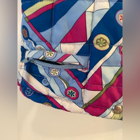 The Children’s Place colorful puffer vest. Sz 4T - Picture 4 of 7